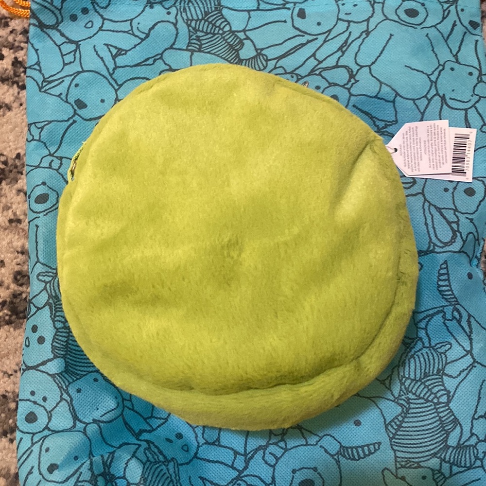 Jellycat Ricky Rain Frog Bag - Picture 3 of 3